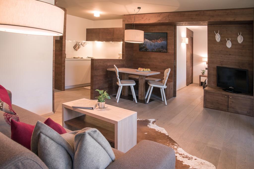 Ariston Dolomiti Residence Toblach Exterior foto