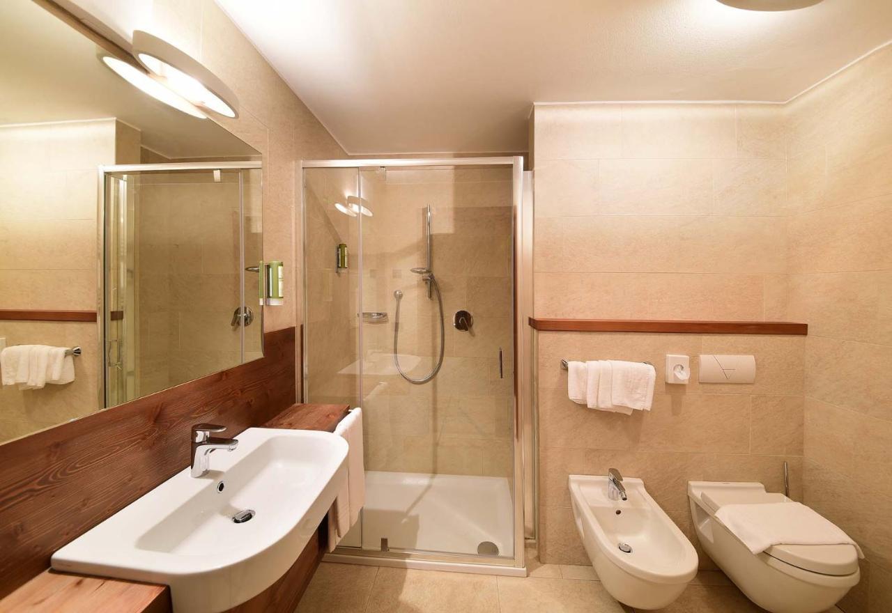 Ariston Dolomiti Residence Toblach Zimmer foto